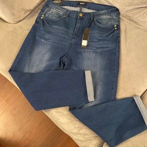 Assorted jeans size 18